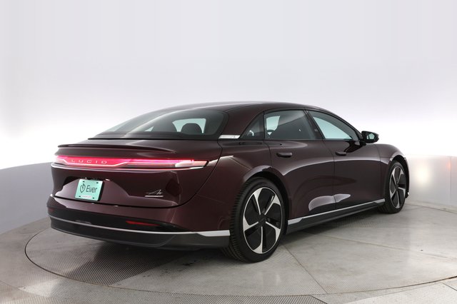 2023 Lucid Air — photo 2 of 21
