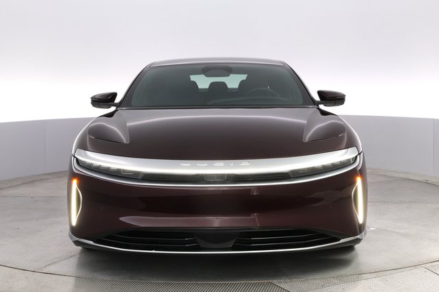 2023 Lucid Air — photo 9 of 21