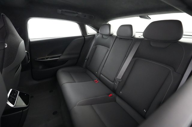 2023 Lucid Air — photo 18 of 21