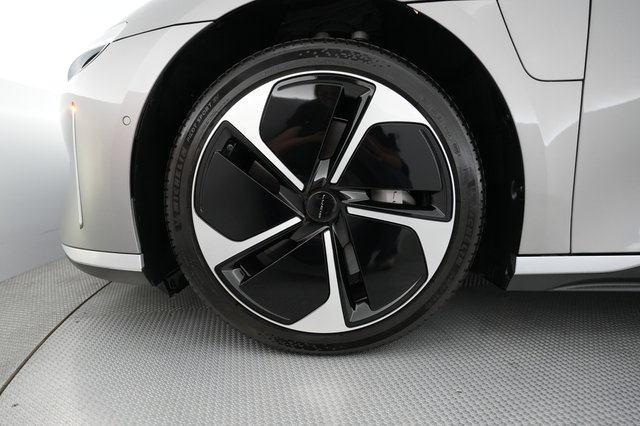 2023 Lucid Air — photo 7 of 21