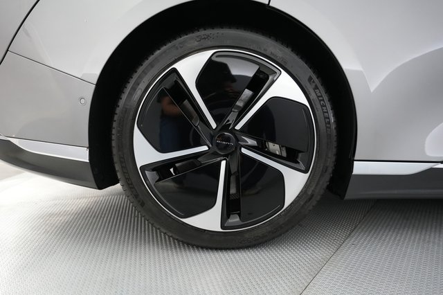 2023 Lucid Air — photo 14 of 21