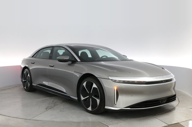 2023 Lucid Air — photo 10 of 21