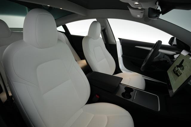 2023 Tesla Model 3 — photo 5 of 21