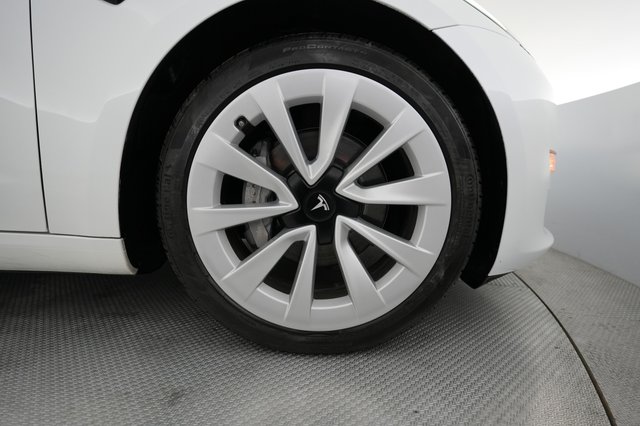 2023 Tesla Model 3 — photo 17 of 21