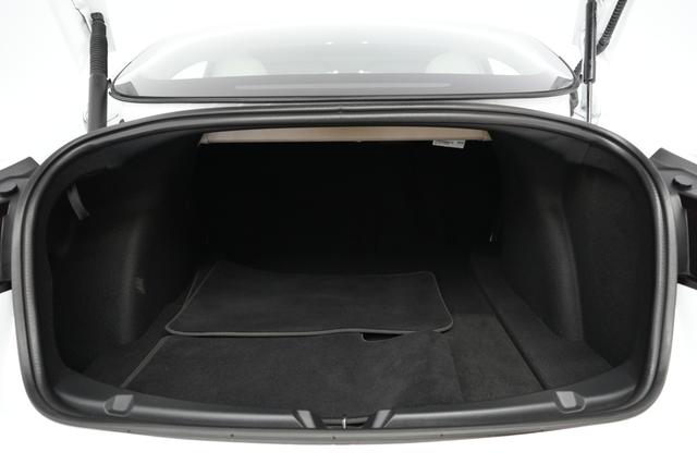 2023 Tesla Model 3 — photo 6 of 21