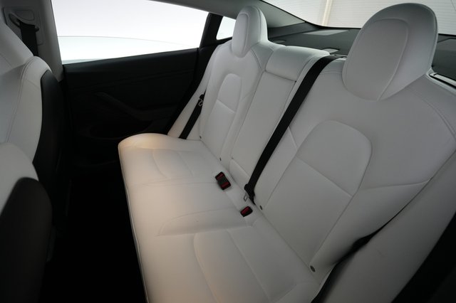 2023 Tesla Model 3 — photo 18 of 21