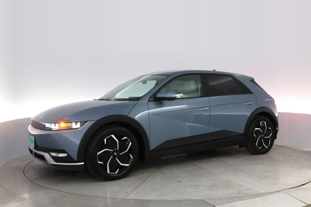 2023 Hyundai IONIQ 5 — photo 14 of 21