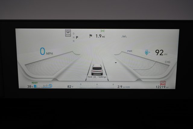 2023 Hyundai IONIQ 5 — photo 5 of 21