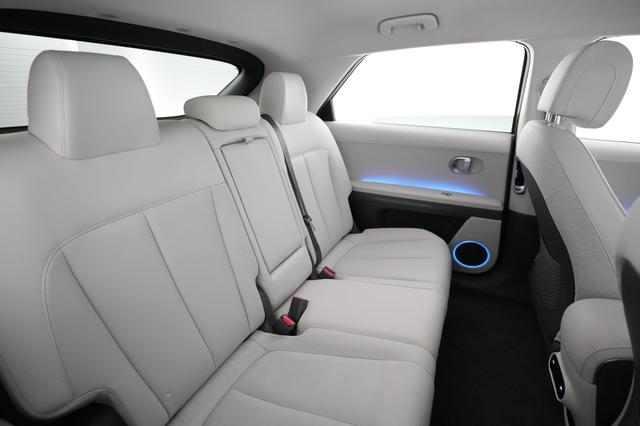 2023 Hyundai IONIQ 5 — photo 4 of 21