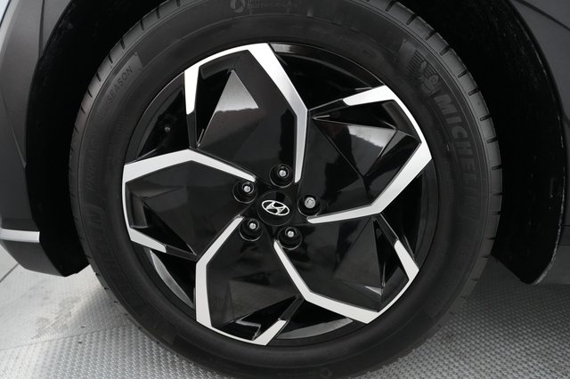 2023 Hyundai IONIQ 5 — photo 17 of 21