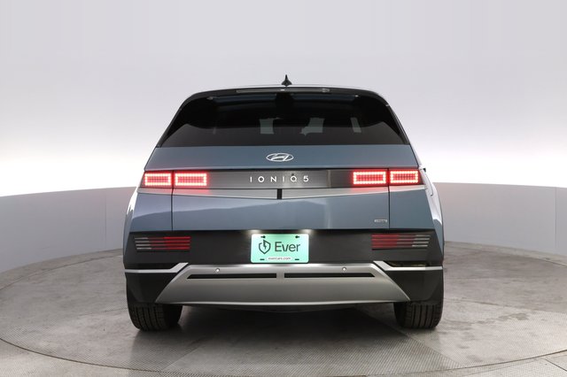 2023 Hyundai IONIQ 5 — photo 12 of 20