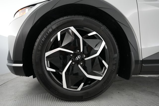 2023 Hyundai IONIQ 5 — photo 15 of 21