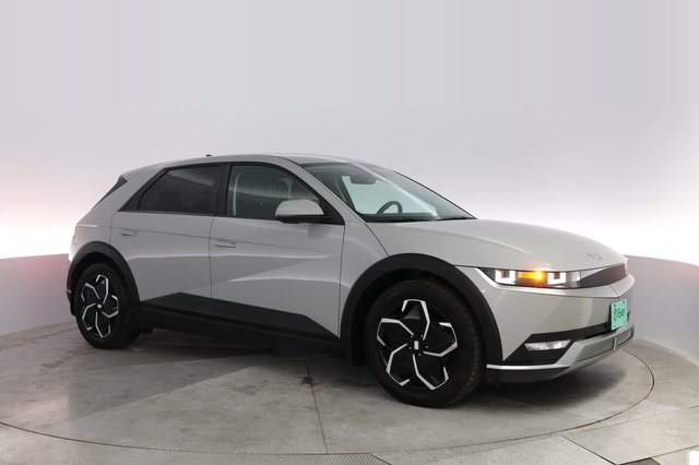 2023 Hyundai IONIQ 5 — photo 11 of 21