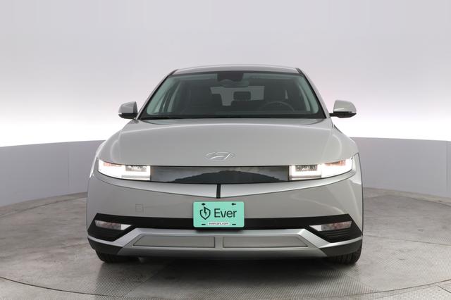 2023 Hyundai IONIQ 5 — photo 9 of 21