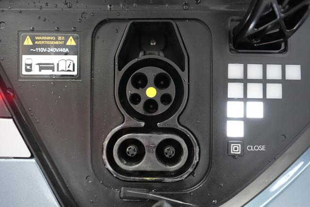 2023 Hyundai IONIQ 5 — photo 8 of 20