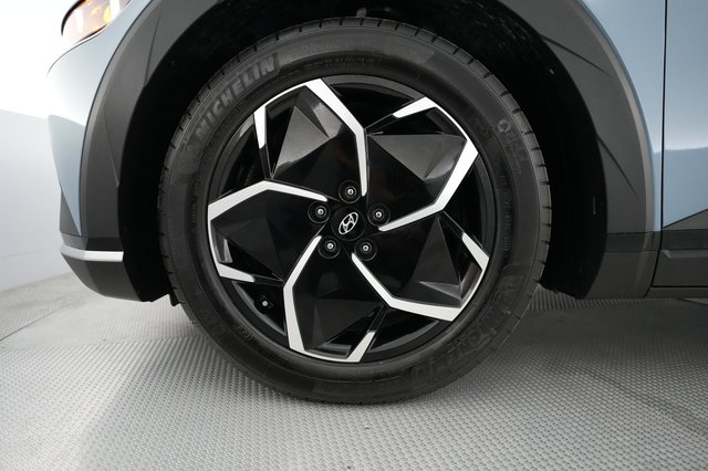 2023 Hyundai IONIQ 5 — photo 7 of 20