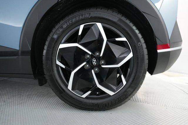 2023 Hyundai IONIQ 5 — photo 17 of 20