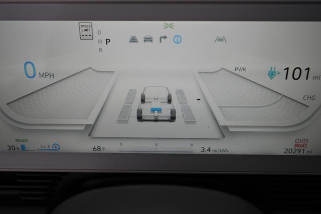 2023 Hyundai IONIQ 5 — photo 5 of 20