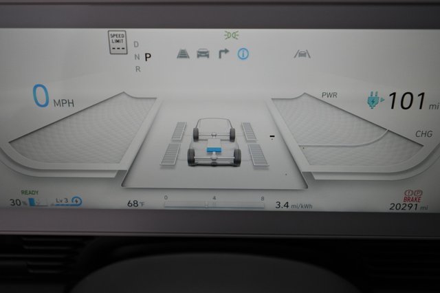 2023 Hyundai IONIQ 5 — photo 5 of 20