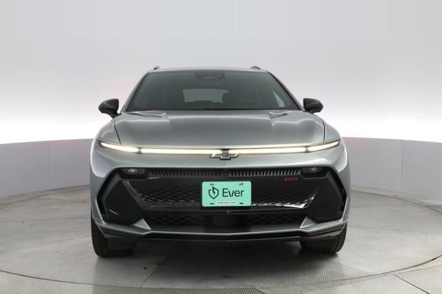 2024 Chevrolet Equinox EV — photo 9 of 20