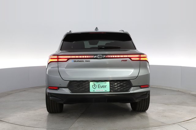 2024 Chevrolet Equinox EV — photo 12 of 20