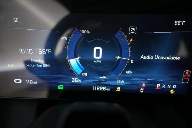 2024 Chevrolet Equinox EV — photo 5 of 20