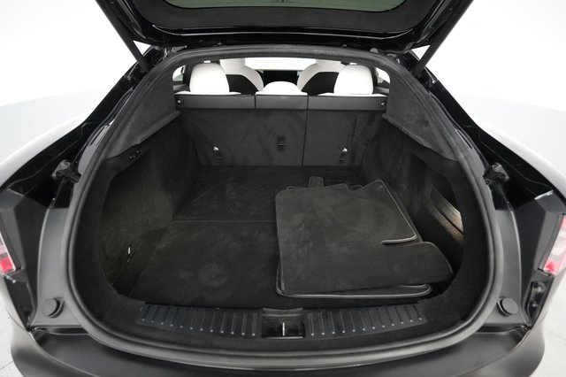 2022 Tesla Model S — photo 6 of 21