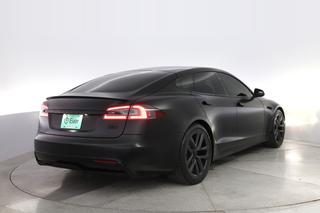 2022 Tesla Model S — photo 2 of 21