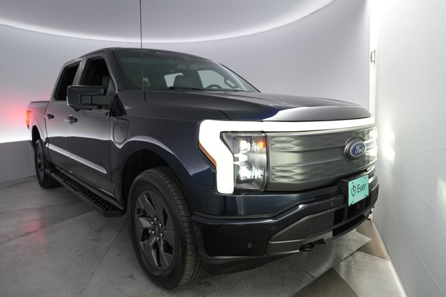 2023 Ford F-150 Lightning — VIN 1FTVW1EV7PWG01153