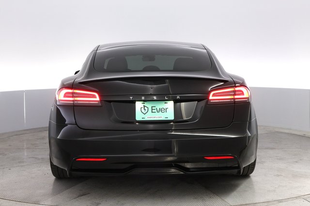 2023 Tesla Model S — photo 12 of 21