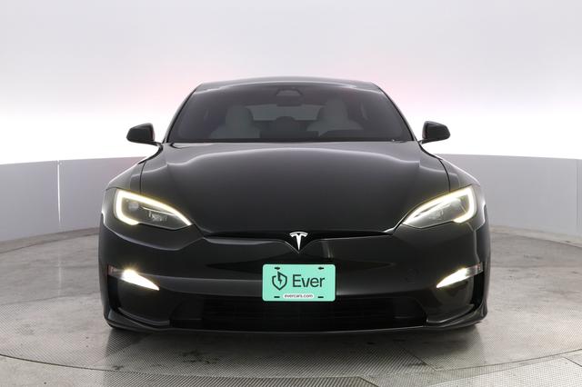 2023 Tesla Model S — photo 9 of 21