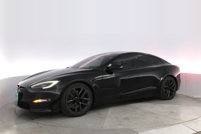 2023 Tesla Model S — photo 14 of 21