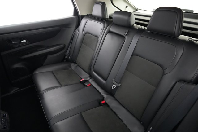 2023 Nissan Ariya — photo 19 of 21