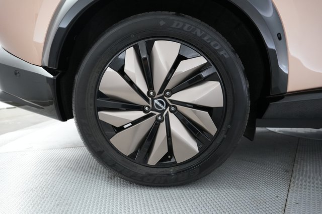 2023 Nissan Ariya — photo 15 of 21