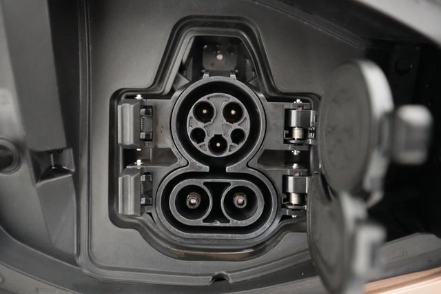 2023 Nissan Ariya — photo 8 of 21