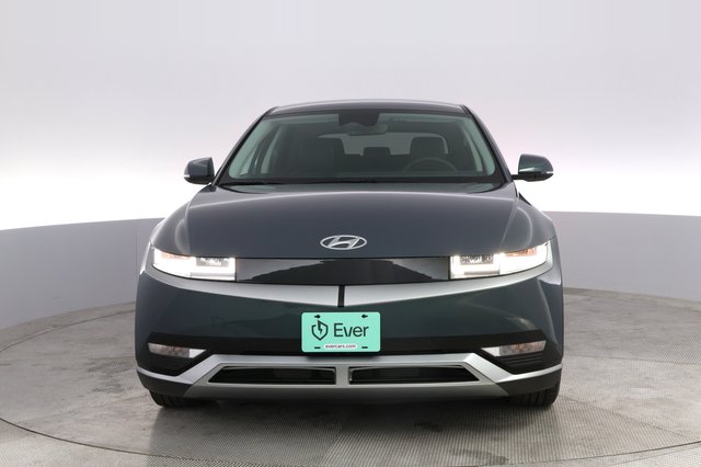 2023 Hyundai IONIQ 5 — photo 9 of 21