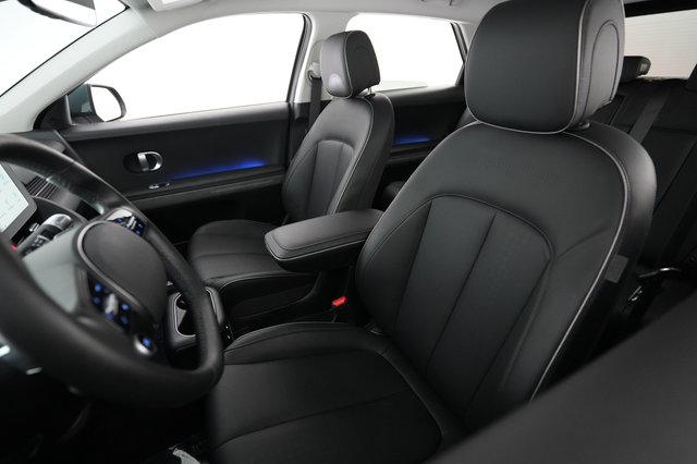 2023 Hyundai IONIQ 5 — photo 3 of 21