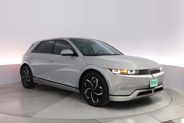 2023 Hyundai IONIQ 5 — photo 10 of 26