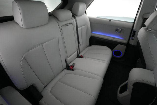 2023 Hyundai IONIQ 5 — photo 4 of 26