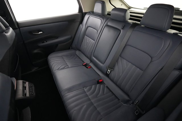 2024 Nissan Ariya — photo 19 of 25
