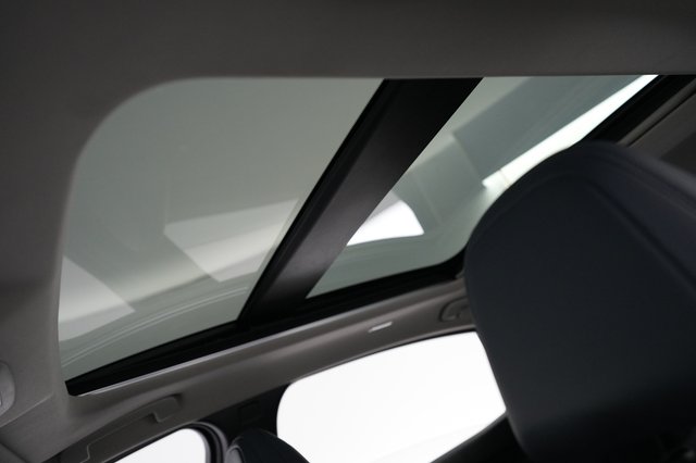 2024 Nissan Ariya — photo 20 of 25
