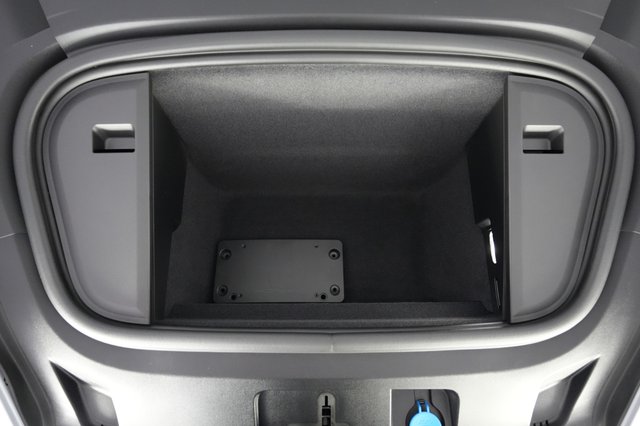 2022 Porsche Taycan — photo 21 of 22
