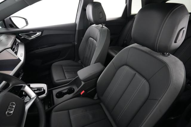 2023 Audi Q4 e-tron — photo 3 of 21