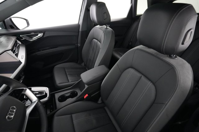 2023 Audi Q4 e-tron — photo 3 of 21