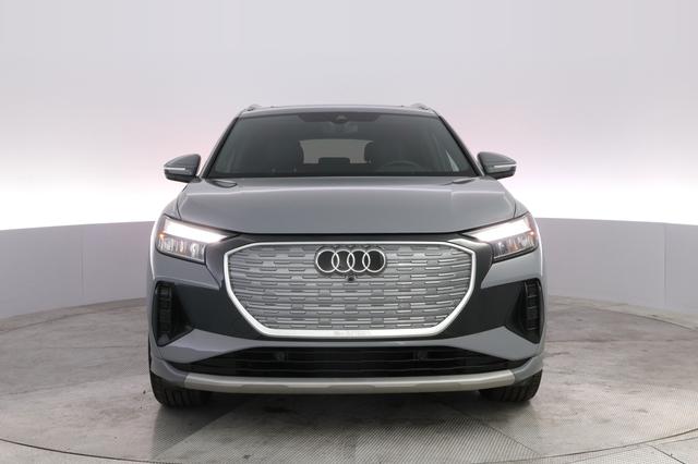2023 Audi Q4 e-tron — photo 9 of 21