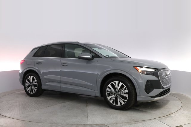 2023 Audi Q4 e-tron — photo 11 of 21