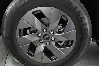 2024 Ford F-150 Lightning — photo 20 of 29