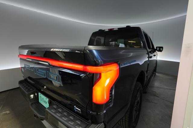 2024 Ford F-150 Lightning — photo 2 of 29