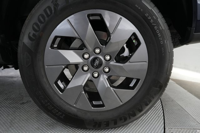 2024 Ford F-150 Lightning — photo 21 of 29