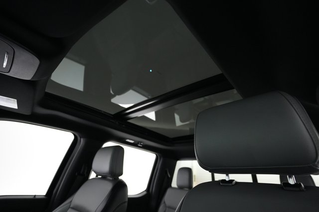 2024 Ford F-150 Lightning — photo 25 of 29